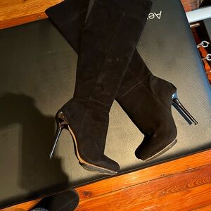 Saks Red Label Elegant Black Heeled Boots